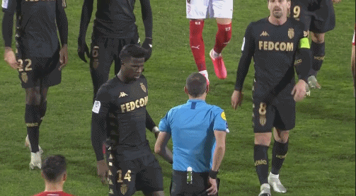 关键三分稳到不行